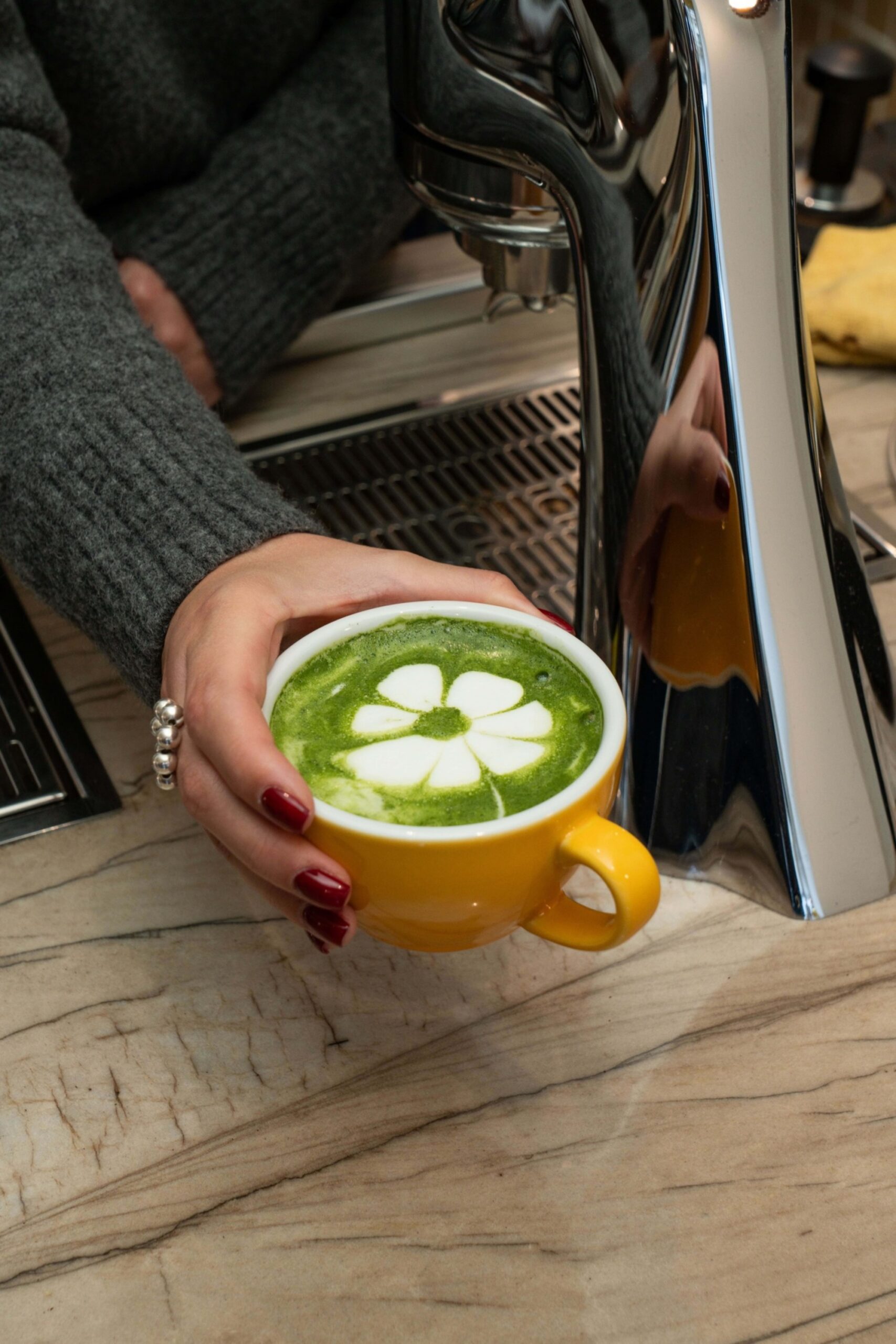 clode coffee shop 2 min scaled